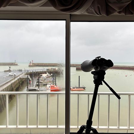 Cote Cottage Apt 3 Chambres Bien Equipee Vue Imprenable Sur Port Et Mer Etreham Exterior foto