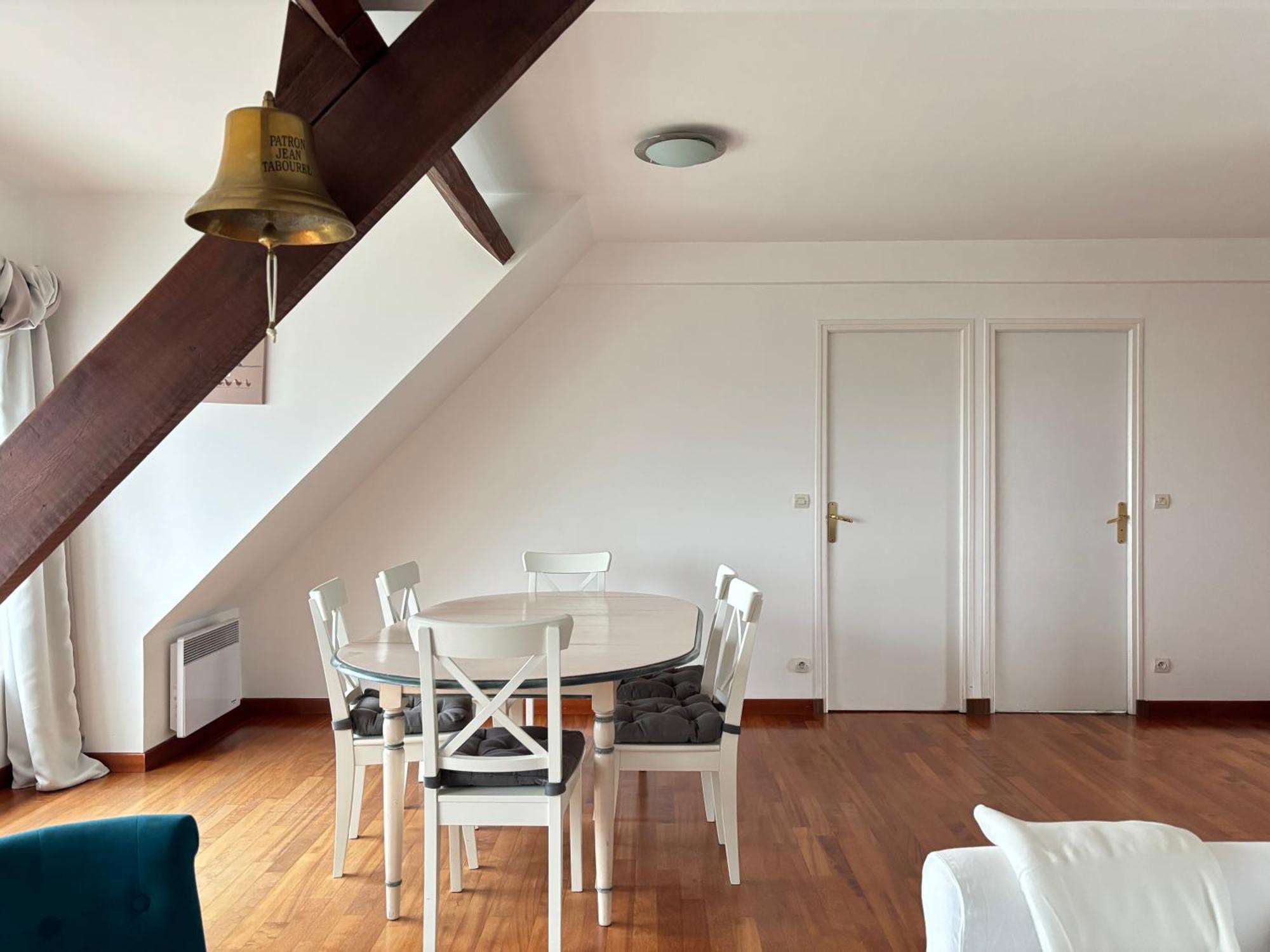 Cote Cottage Apt 3 Chambres Bien Equipee Vue Imprenable Sur Port Et Mer Etreham Exterior foto